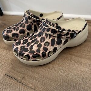 CROCS Classic Animal  Leopard Print bone Platform Remix Clog Women's 10 Shoes